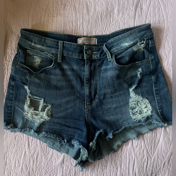 Guess jean shorts - Picture 1 of 3